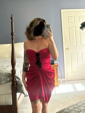 Vintage 90’s bebe Strapless Red Cocktail Dress with Black Appliqué